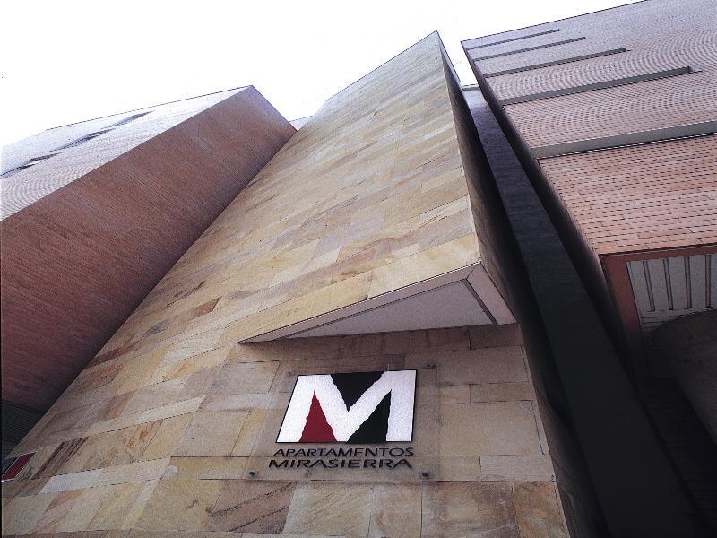 Suites Sercotel Mirasierra 팜플로나 외부 사진