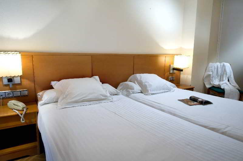 Suites Sercotel Mirasierra 팜플로나 외부 사진